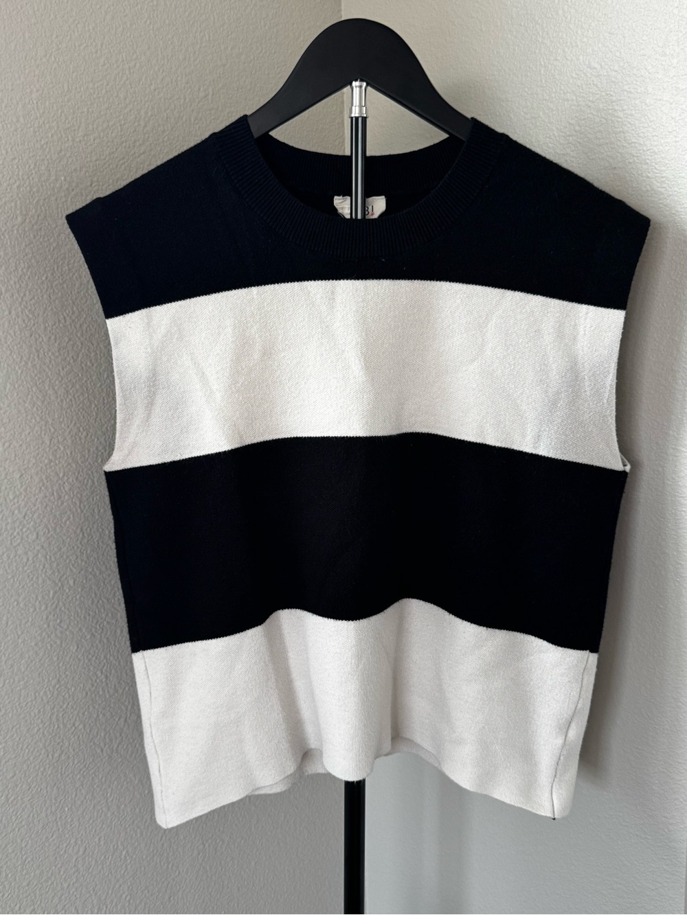 BiBi Black and White Wide-Stripe Sleeveless Knit Tunic